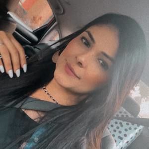 Meet your Posher, Daniela